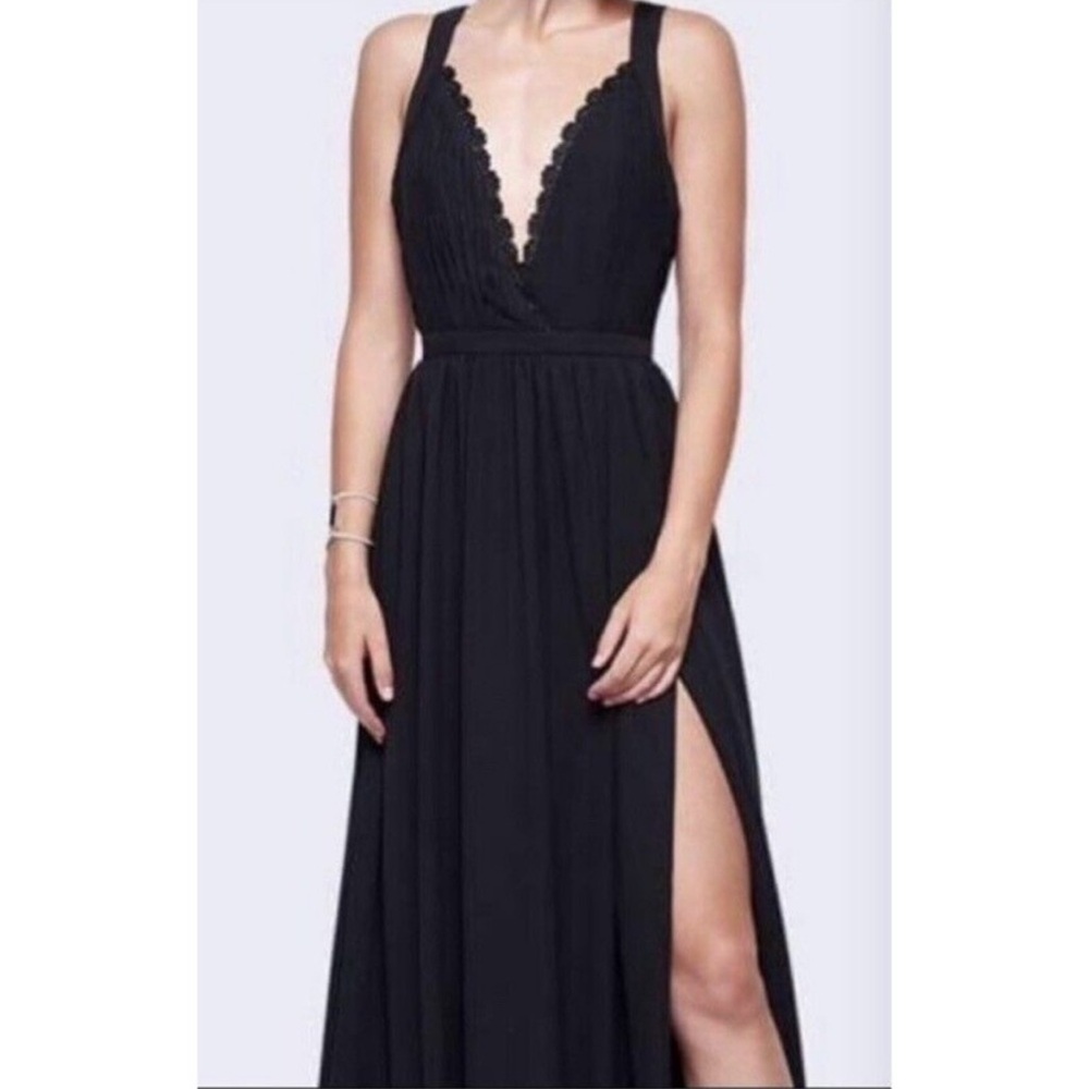 NEW Fame & Partners Plunge Neck Formal Maxi Dress